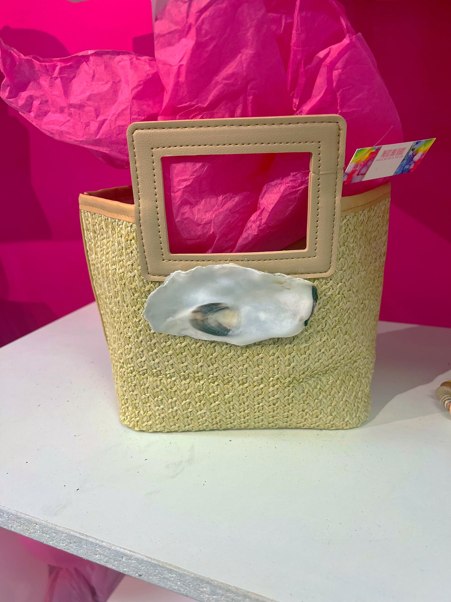 Oyster Straw Purse