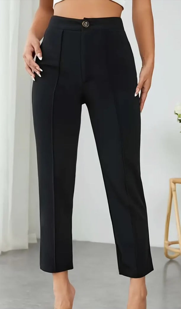 Brynlee Black Cropped Pants