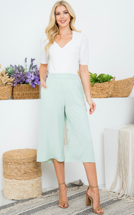 Simply Sage : Gaucho Woven Pants